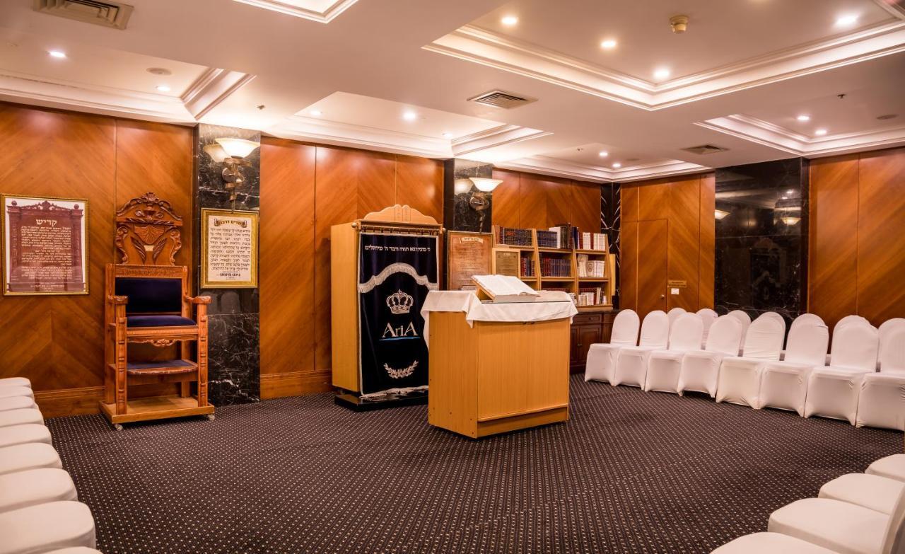 Aria Hotel Eilat Eksteriør billede The synagogue's interior